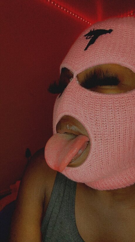Foto di nudo di fuga di OnlyFans di Pinkchocolate