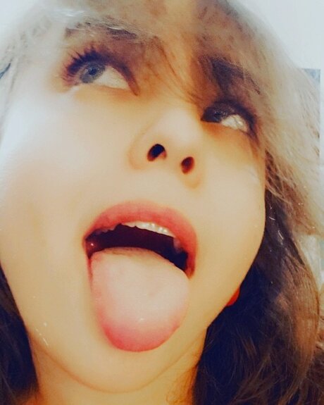 Foto di nudo di fuga di OnlyFans di Zen