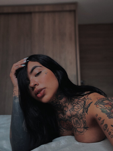 Foto di nudo di fuga di OnlyFans di Lane