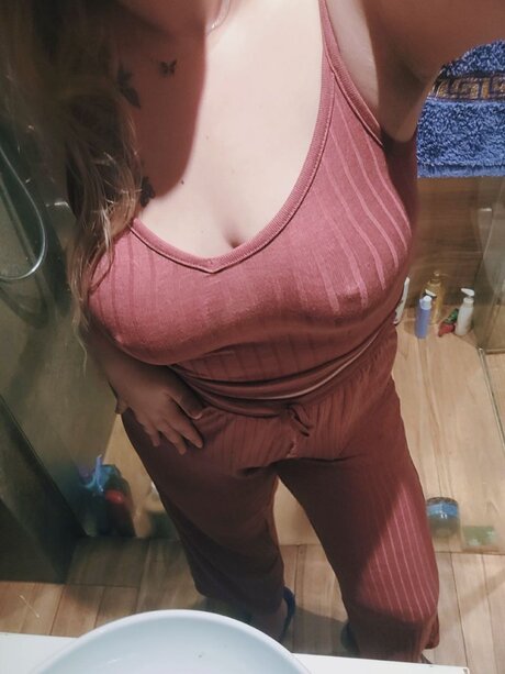 Foto di nudo di fuga di OnlyFans di Nastkakunina