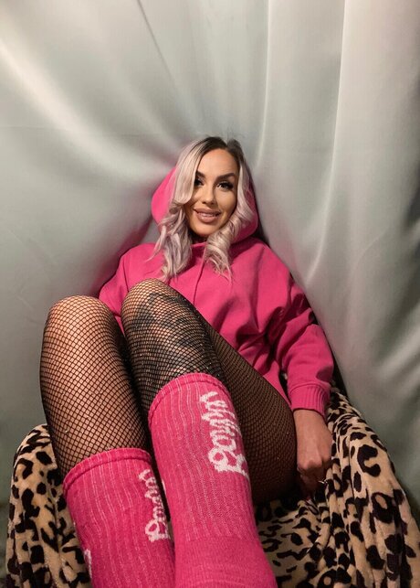 Foto di nudo di fuga di OnlyFans di Sara