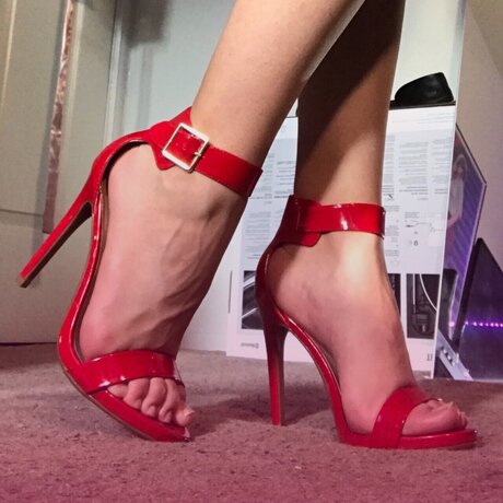 Foto di nudo di fuga di OnlyFans di Lilys Heels