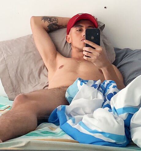 Foto di nudo di fuga di OnlyFans di Diego Villa
