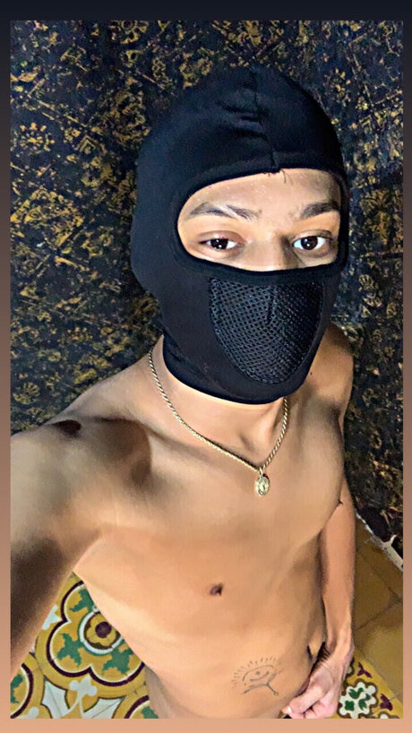 Foto di nudo di fuga di OnlyFans di Traviesoxxnx 