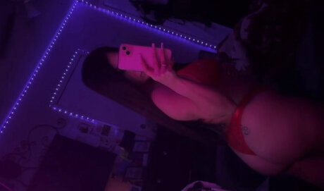 Foto di nudo di fuga di OnlyFans di Amelia Fox