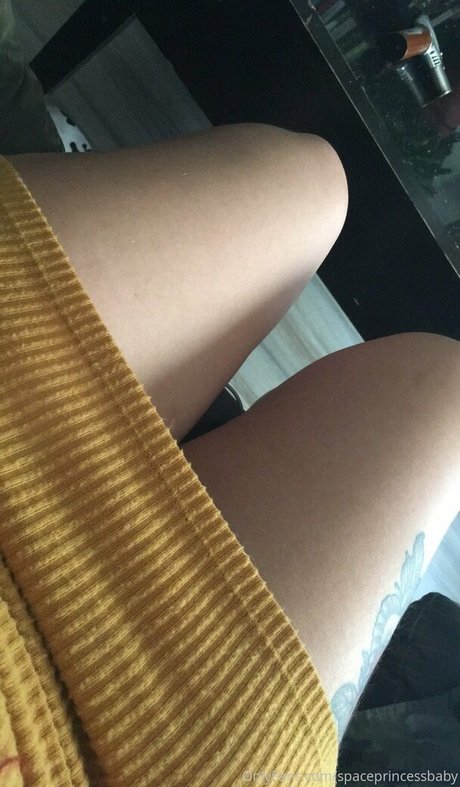 Foto di nudo di fuga di OnlyFans di Spaceprincessbaby