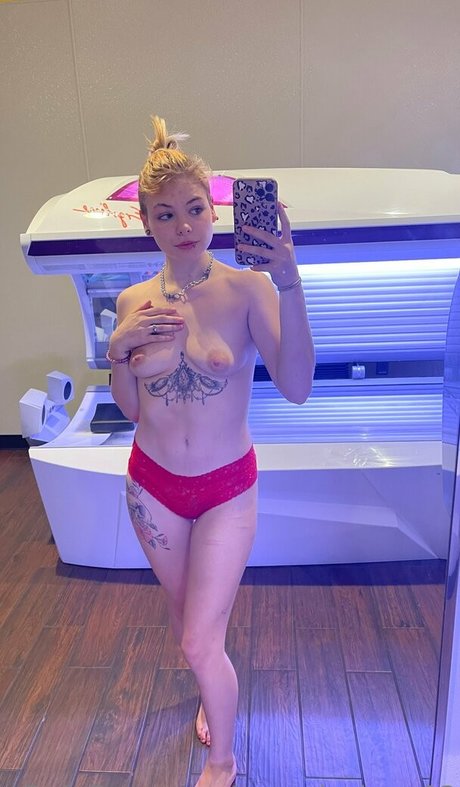 Foto di nudo di fuga di OnlyFans di Pastelvixen03