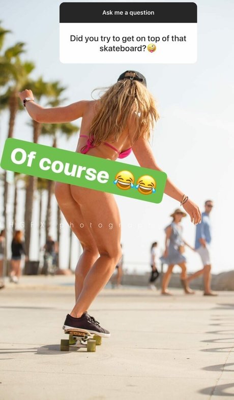 Foto di nudo di fuga di OnlyFans di Regina Hunt