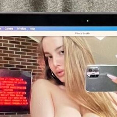 Foto di nudo di fuga di OnlyFans di Yashevtsulya