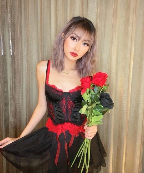 Foto di nudo di fuga di OnlyFans di Dj Camgirl