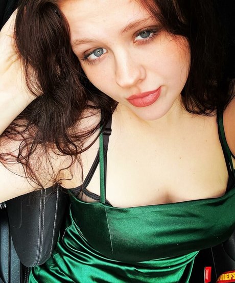 Foto di nudo di fuga di OnlyFans di Kelbaby