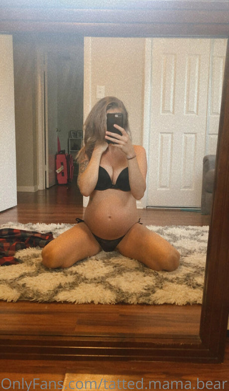 Foto di nudo di fuga di OnlyFans di Tattedmamabear