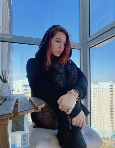 Foto di nudo di fuga di OnlyFans di Denly
