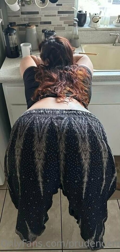 Foto di nudo di fuga di OnlyFans di Prudencenrope