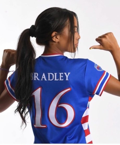 Italia Bradley