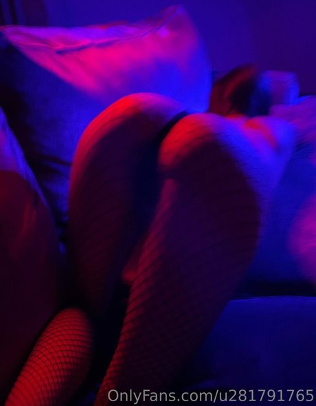 Foto di nudo di fuga di OnlyFans di Lisatina69