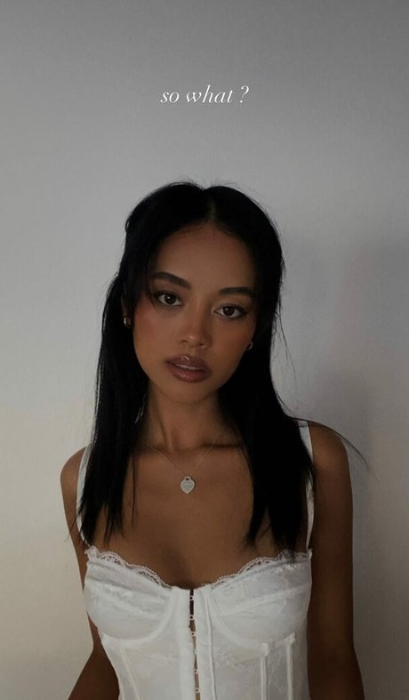 Foto di nudo di fuga di OnlyFans di Jaruwanzehrer