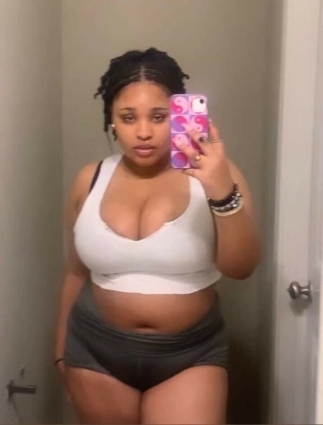 Foto di nudo di fuga di OnlyFans di Jasminehiil
