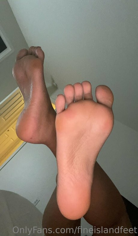 Fineislandfeet