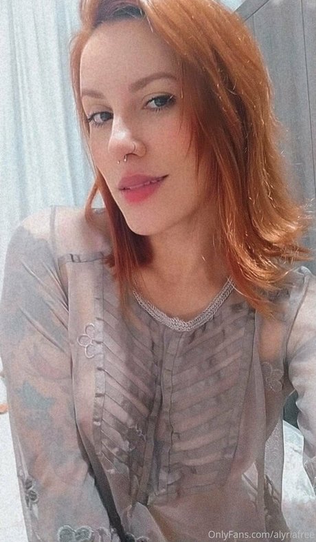 Foto di nudo di fuga di OnlyFans di Alyriafree