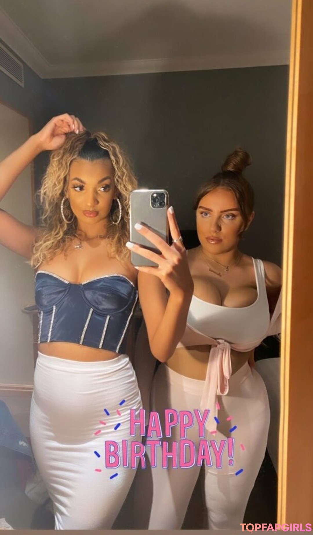 Foto di nudo di fuga di OnlyFans di Aurora #36 Foto di nudo di fuga di OnlyFans di Aurora #36