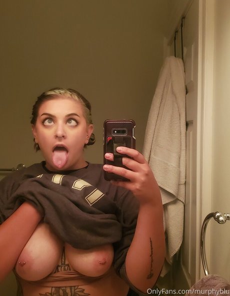 Foto di nudo di fuga di OnlyFans di Murph E Blu