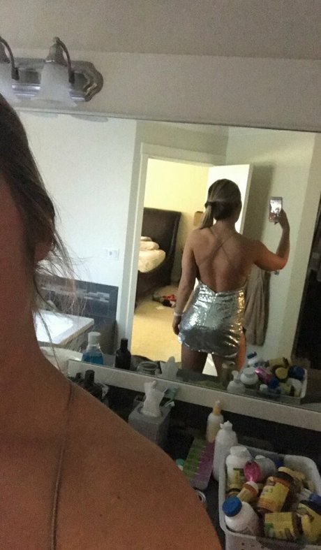 Foto di nudo di fuga di OnlyFans di Emma Dahline