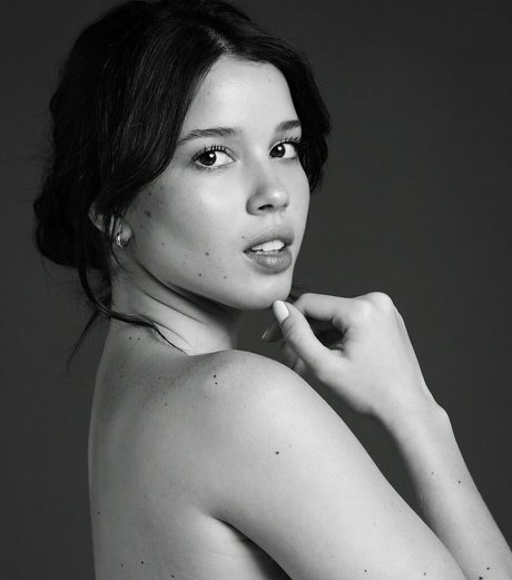 Foto di nudo di fuga di OnlyFans di Melanie Dellolmo