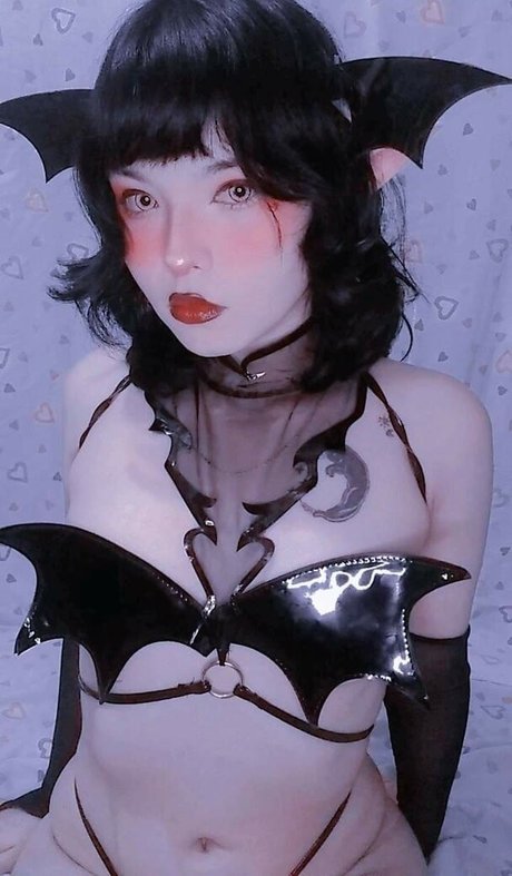 Foto di nudo di fuga di OnlyFans di Momoiro Cosplay