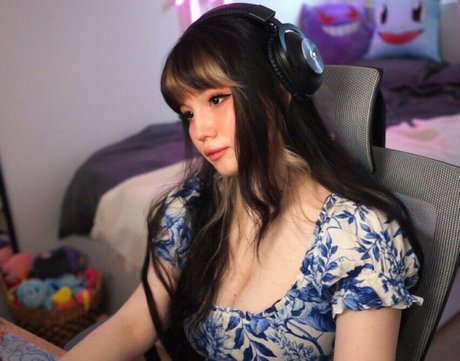 Shini Waifu