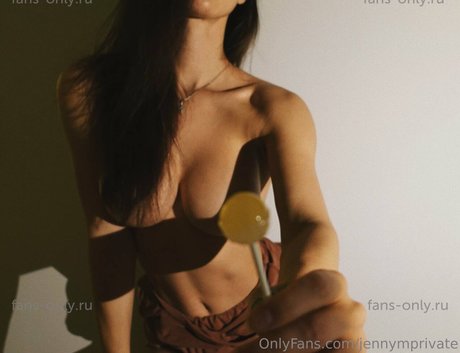 Foto di nudo di fuga di OnlyFans di Jenny Hanna