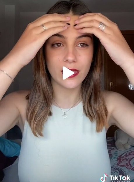 Foto di nudo di fuga di OnlyFans di Miriam Villoria