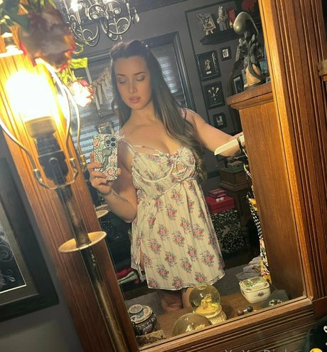 Foto di nudo di fuga di OnlyFans di Ripley1111