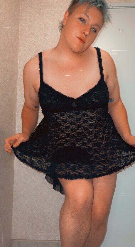 Foto di nudo di fuga di OnlyFans di Sof Boi D