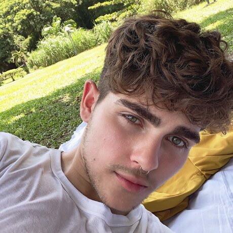 Foto di nudo di fuga di OnlyFans di 