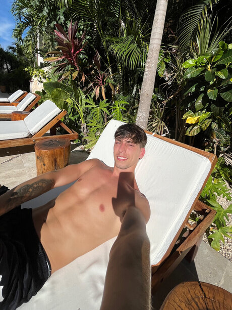 Foto di nudo di fuga di OnlyFans di Felipe