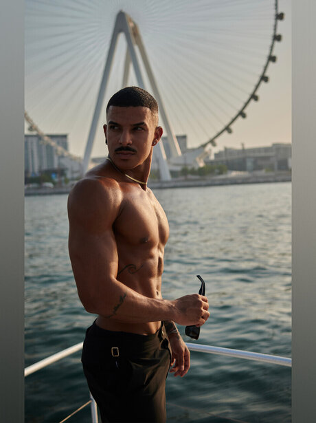 Foto di nudo di fuga di OnlyFans di Lenisson B