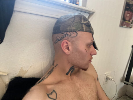 Foto di nudo di fuga di OnlyFans di Mauricio