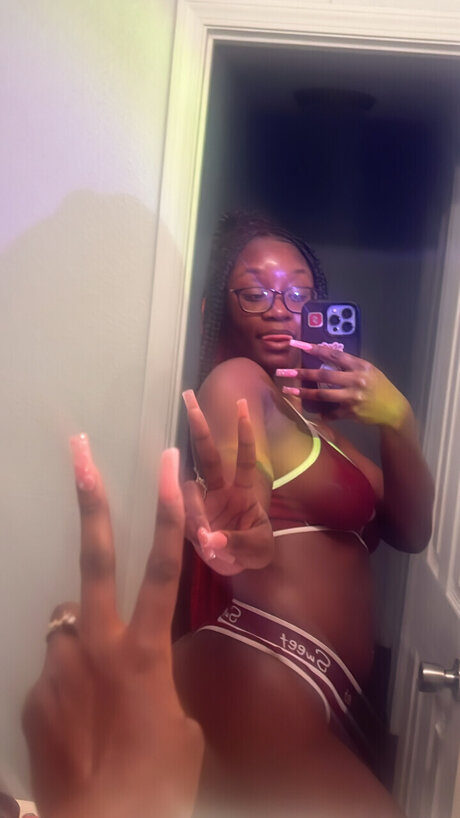 Sexyyychocolatee
