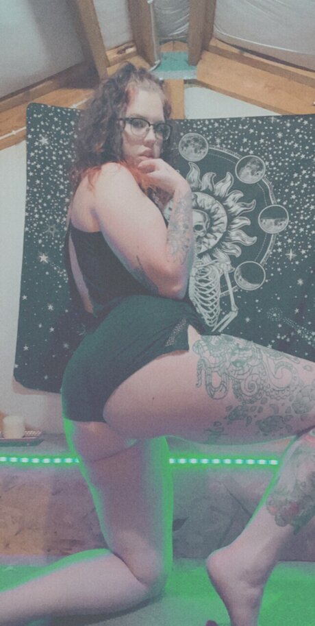 Foto di nudo di fuga di OnlyFans di Madison Cossey