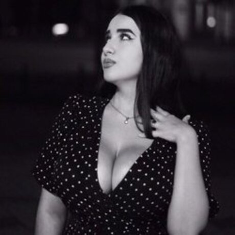 Foto di nudo di fuga di OnlyFans di Sara Black