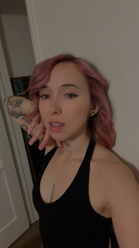 Foto di nudo di fuga di OnlyFans di Jade
