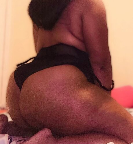 Foto di nudo di fuga di OnlyFans di Melaniegrey