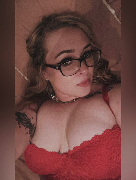 Scarlett Smokey