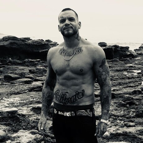 Foto di nudo di fuga di OnlyFans di Enzo Suavecito