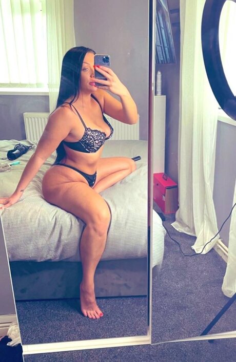 Foto di nudo di fuga di OnlyFans di Sexy Pussy