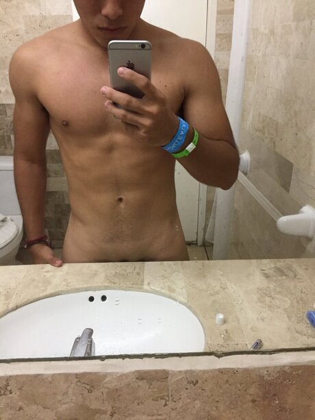 Foto di nudo di fuga di OnlyFans di Blizz Red