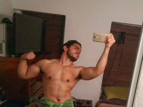 Foto di nudo di fuga di OnlyFans di Son Of Mars