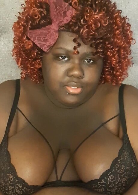 Foto di nudo di fuga di OnlyFans di Isis