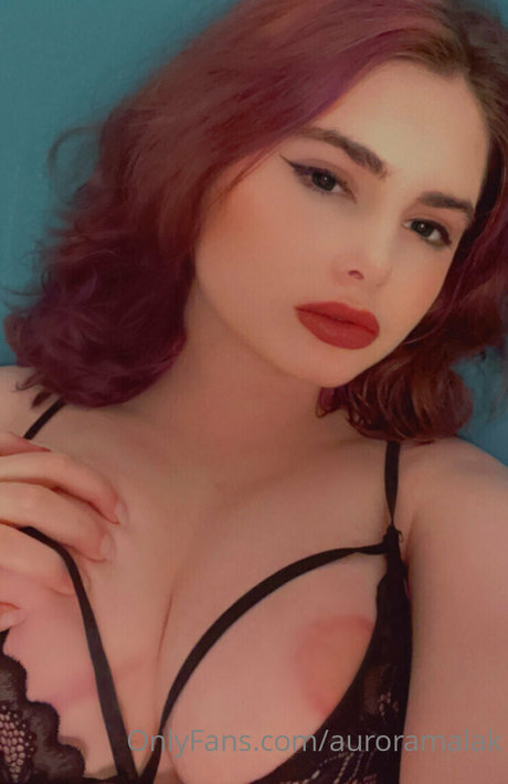 Foto di nudo di fuga di OnlyFans di Eekhat